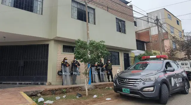 Dentro de una de las viviendas se encontraron las autopartes robadas.