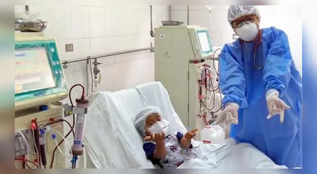 Niños son atendidos por los especialistas