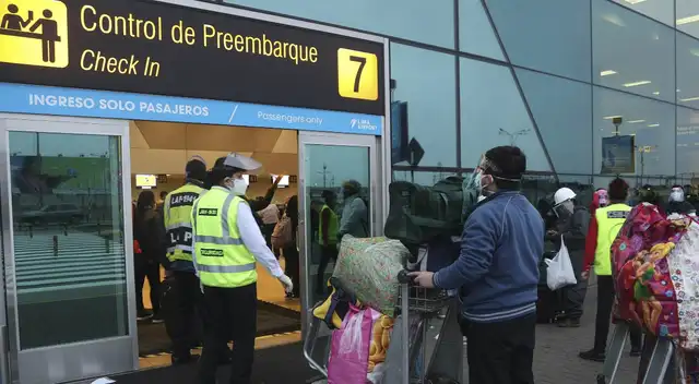 La llegada de vuelos provenientes de Europa quedan suspendidos desde este miércoles 6 de enero de 2021. La llegada de vuelos provenientes de Europa quedan suspendidos desde este miércoles 6 de enero de 2021.