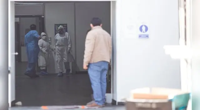 Los hospitales tienen una lista larga de pacientes en espera para el uso de camas UCI.