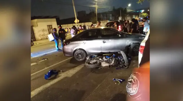 El accidente de tránsito causó la muerte de dos personas a bordo de una moto. El accidente de tránsito causó la muerte de dos personas a bordo de una moto.