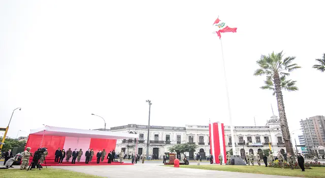 Se oficializó el 2021 como Año del Bicentenario del Perú: 200 años de la independencia. Se oficializó el 2021 como Año del Bicentenario del Perú: 200 años de la independencia.