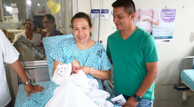 ¿Cómo recibir el subsidio por maternidad? Te mostramos cuánto dinero te toca cobrar si estás asegurada en EsSalud. Recuerda tener a la mano tu DNI para saber si eres beneficiaria. ¿Cómo recibir el subsidio por maternidad? Te mostramos cuánto dinero te toca cobrar si estás asegurada en EsSalud. Recuerda tener a la mano tu DNI para saber si eres beneficiaria.