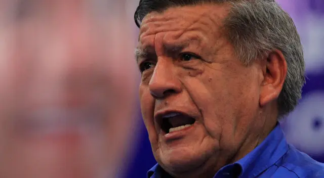 César Acuña espera que el ente electoral reivindique su candidatura.