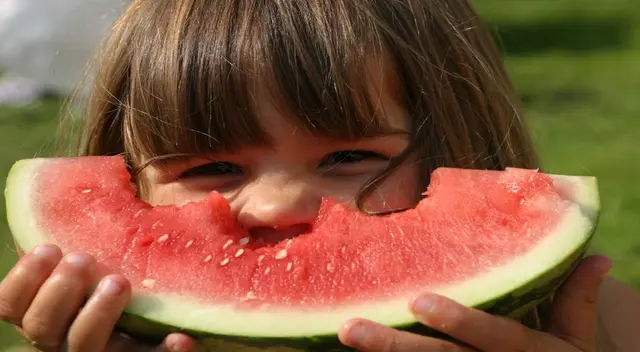 La alimentación de verano para niños.
