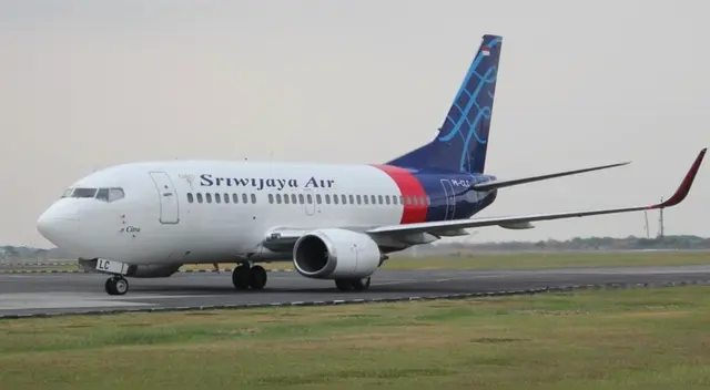 El avión tenía  26 años de antigüedad y realizó su primer vuelo en mayo de 1994.