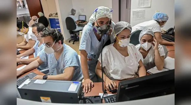 América paga el precio de Navidad y Año Nuevo con un repunte de la pandemia. América paga el precio de Navidad y Año Nuevo con un repunte de la pandemia.