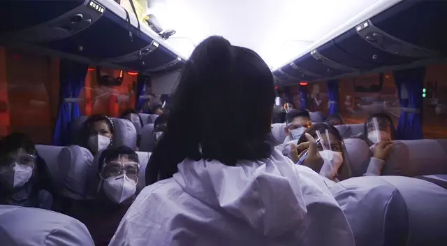 Indecopi realiza operativo a buses con servicio “full day”. Indecopi realiza operativo a buses con servicio “full day”.