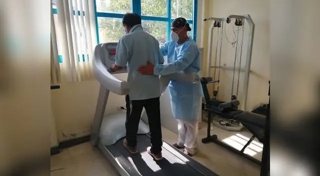 Más del 75 % de los hospitalizados por covid-19 tienen síntomas incluso seis meses después. Más del 75 % de los hospitalizados por covid-19 tienen síntomas incluso seis meses después.