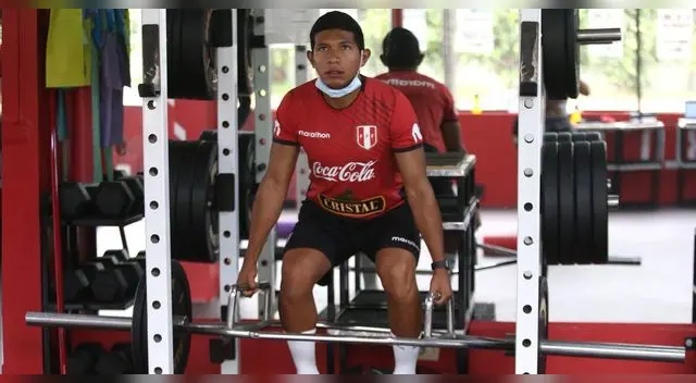 Edison Flores empezó trabajos en la Videna. Edison Flores empezó trabajos en la Videna.