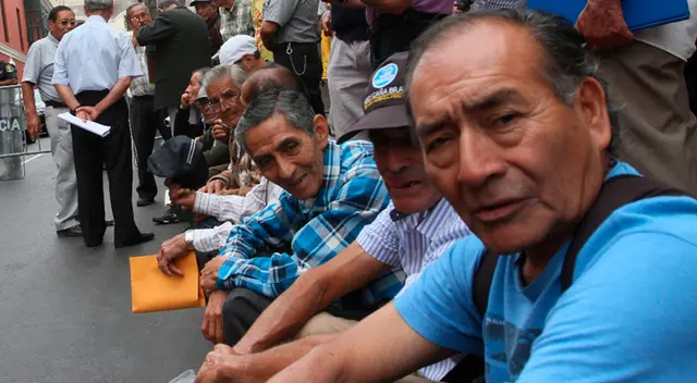 No es necesario que los beneficiarios del bono ONP vayan al Banco de la Nación. Revisa las modalidades de pago para evitar aglomeraciones en las agencias. No es necesario que los beneficiarios del bono ONP vayan al Banco de la Nación. Revisa las modalidades de pago para evitar aglomeraciones en las agencias.