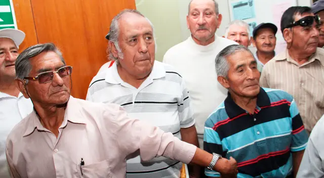 No es necesario que los beneficiarios del bono ONP vayan al Banco de la Nación. Revisa las modalidades de pago para evitar aglomeraciones en las agencias. No es necesario que los beneficiarios del bono ONP vayan al Banco de la Nación. Revisa las modalidades de pago para evitar aglomeraciones en las agencias.