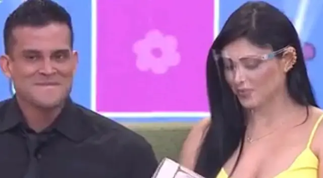 Christian Domínguez llora de emoción al ver regalo de su hija. Christian Domínguez llora de emoción al ver regalo de su hija.