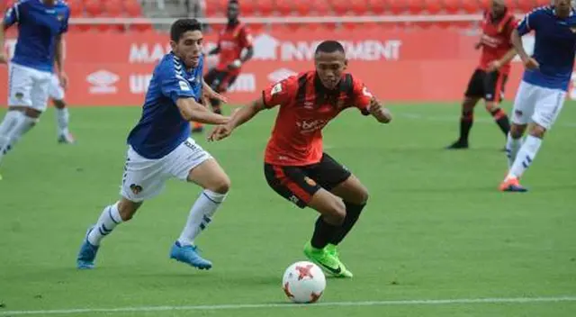 Peruano Reyna fue cesado del Mallorca.