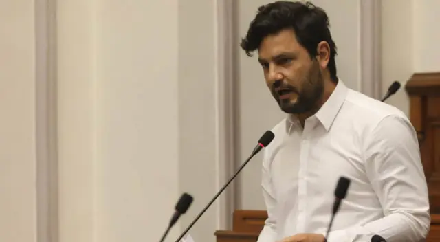 El congresista Daniel Olivares indicó que no recomendaría el consumo de marihuana con fines recreativos.