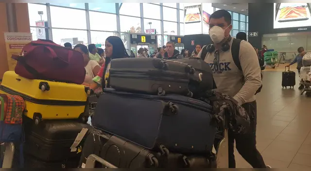 Titular del Mincetur anunció unos cambios en la medida de restricción para viajeros.