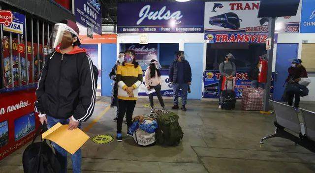 Ricardo Cuenca indicó que los viajes se realizarán respetando el toque de queda en cada región. Ricardo Cuenca indicó que los viajes se realizarán respetando el toque de queda en cada región.