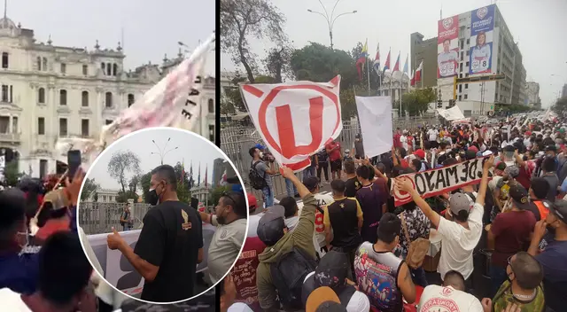 Hinchas de Universitario de Deportes realizaron plantón en contra de Indecopi.