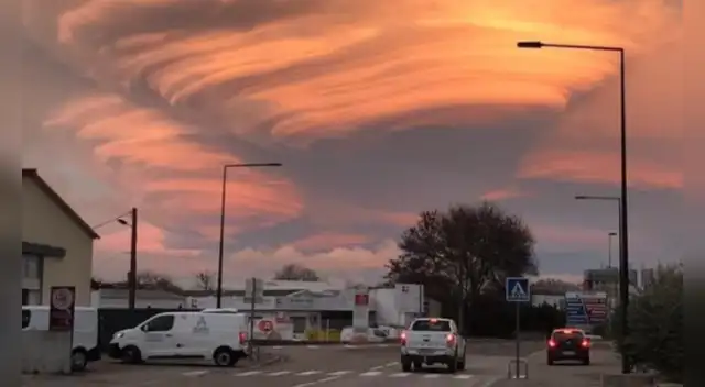 La publicación de Twitter cuenta con cientos de reacciones y comentarios.