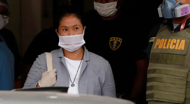 Keiko Fujimori es investigada por los presuntos delitos de lavado de activos, obstrucción a la justicia, organización criminal, falsa declaración, fraude procesal y falsedad genérica. Keiko Fujimori es investigada por los presuntos delitos de lavado de activos, obstrucción a la justicia, organización criminal, falsa declaración, fraude procesal y falsedad genérica.