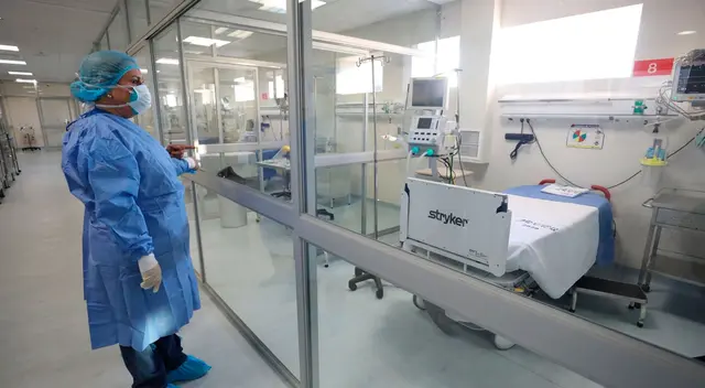 Ante ello, el sub gerente regional de salud, William Velasco, aseguró que en los próximos días se irá implementando diez camas UCI para brindar atención a estas víctimas del virus.