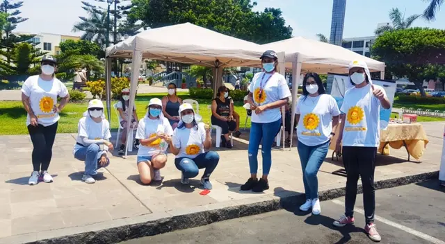 Las enfermedades a la piel son frecuentes en verano; cuidado con la aparición de manchas o lunares.