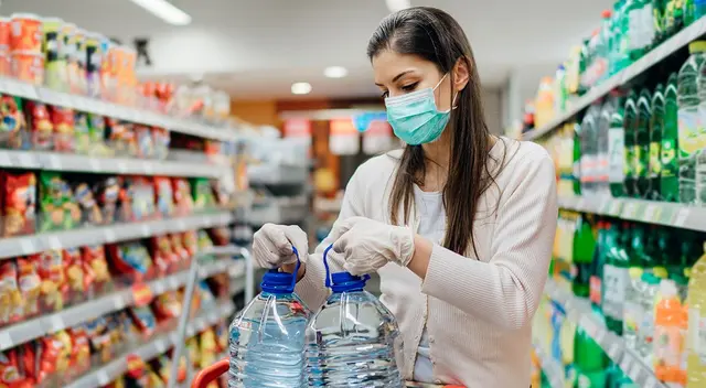 Haz una lista de compras para que dismunir el tiempo de exposición al virus.