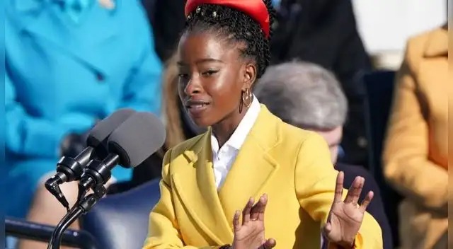 Amanda Gorman se convirtió en una famosa poeta de Los Ángeles a los 16 años. Amanda Gorman se convirtió en una famosa poeta de Los Ángeles a los 16 años.