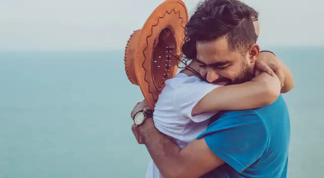 Cada 21 de enero se celebra el Día internacional del Abrazo | Foto: Unsplash