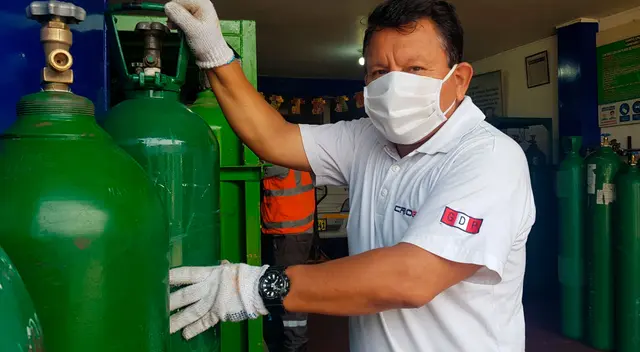 Barsallo mostró su preocupación ante el regreso de las largas colas en la puerta de su negocio Crisol y que en lo que va de la semana, ya ha vendido cerca de 200 balones.