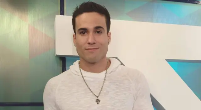 Gino Assereto regresó del viaje que realizó junto a Jazmín Pinedo, y dejó entrever que sería uno de los integrantes de la nueva temporada de EEG. Gino Assereto regresó del viaje que realizó junto a Jazmín Pinedo, y dejó entrever que sería uno de los integrantes de la nueva temporada de EEG.