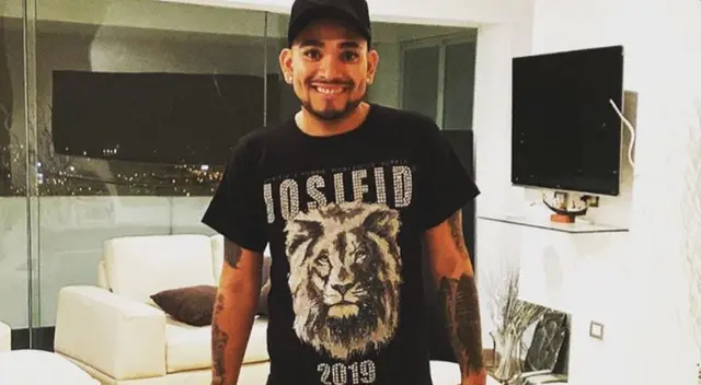 Josimar Fidel feliz de todo lo que ha logrado fruto de su esfuerzo y que ahora disfruta al lado de su familia.