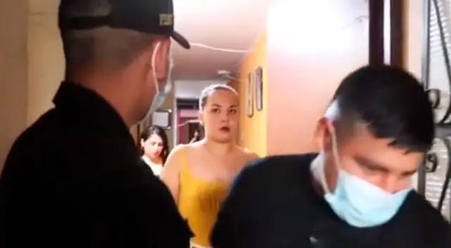 En ambas reuniones sociales se ingerían bebidas alcohólicas y no utilizaban las mascarillas correspondientes para evitar a la COVID-19. En ambas reuniones sociales se ingerían bebidas alcohólicas y no utilizaban las mascarillas correspondientes para evitar a la COVID-19.