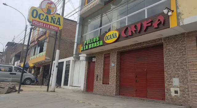 Los hampones dejaron una granada dentro de una bolsa para amenazar a los dueños de la pollería Ocaña. Los hampones dejaron una granada dentro de una bolsa para amenazar a los dueños de la pollería Ocaña.