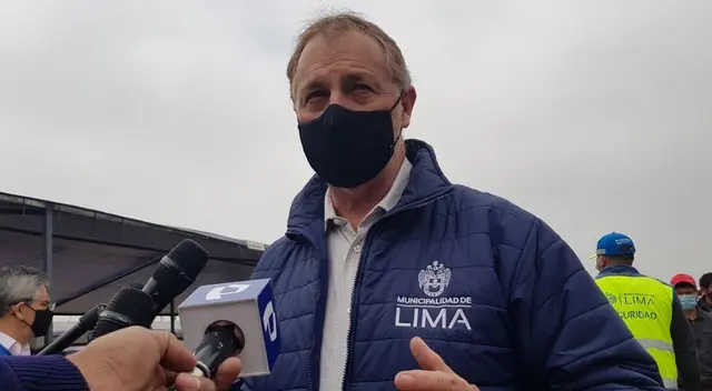 Jorge Muñoz critica a Martín Vizcarra Jorge Muñoz critica a Martín Vizcarra