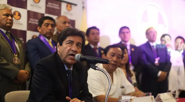 Colegio Médico brindó propone volver a la Fase 2 de la reactivación económica. Colegio Médico brindó propone volver a la Fase 2 de la reactivación económica.