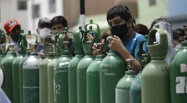 En la fila se registraron más de 160 balones. Algunos turnos esperan dos días.