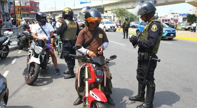 Policía hizo operativo policial Policía hizo operativo policial