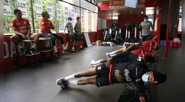 Seleccion peruana suspendió entrenamientos por positivos de Covid-19. Seleccion peruana suspendió entrenamientos por positivos de Covid-19.