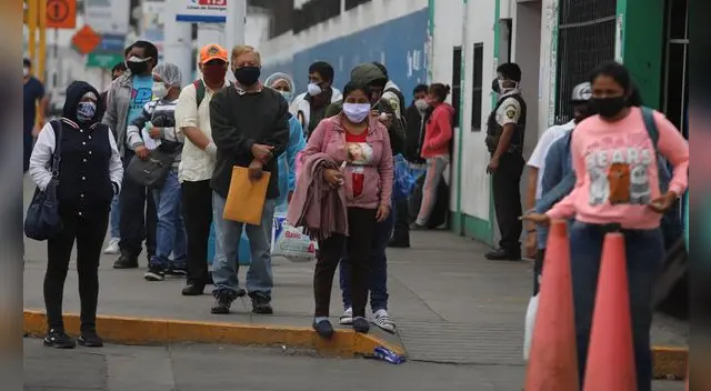 Médicos piden no recibir temporalmente a más pacientes.