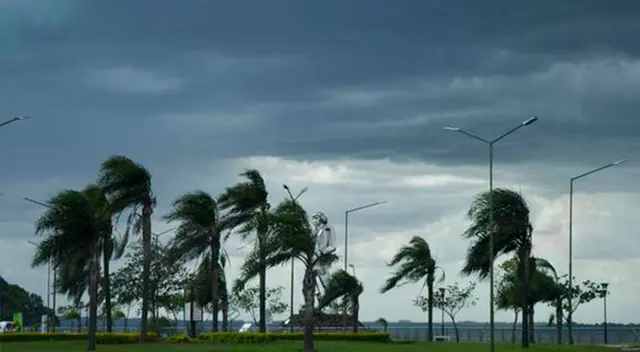 usuarios reportan fuertes vientos en Lima usuarios reportan fuertes vientos en Lima