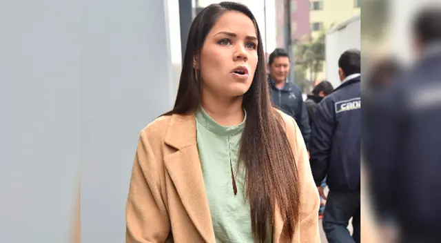 Andrea San Martín aseguró que no todos los efectivos de la PNP incurren en este comportamiento y advirtió que tiene las imágenes de lo ocurrido.