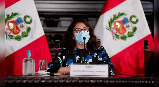 Violeta Bermúdez ofreció una conferencia en el día 318 del estado de emergencia.