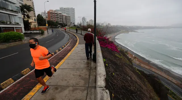 Los ciudadanos de regiones en nivel extremo podrán salir una hora al día a caminar o hacer deporte.