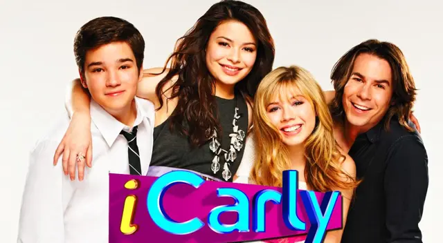 La recordada 'Carly', Miranda Cosgrove, publicó en su cuenta de Instagram la instantánea junto a 'Freddie' y 'Spencer'.