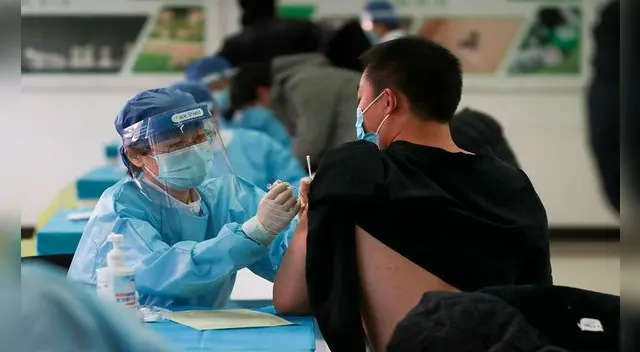 El Gobierno de Italia reprogramó su plan de inmunización por retraso en entrega de vacunas.