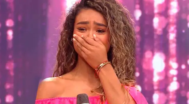 La nueva integrante de EEG, Ximena Peralta, recibió un tierno mensaje de sus padres y su bisabuela, por lo que no pudo evitar quebrarse en EBT. La nueva integrante de EEG, Ximena Peralta, recibió un tierno mensaje de sus padres y su bisabuela, por lo que no pudo evitar quebrarse en EBT.