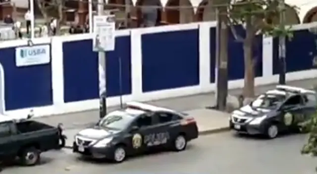 La música alertó a los vecinos de Pueblo Libre, quienes denunciaron el hecho. La música alertó a los vecinos de Pueblo Libre, quienes denunciaron el hecho.