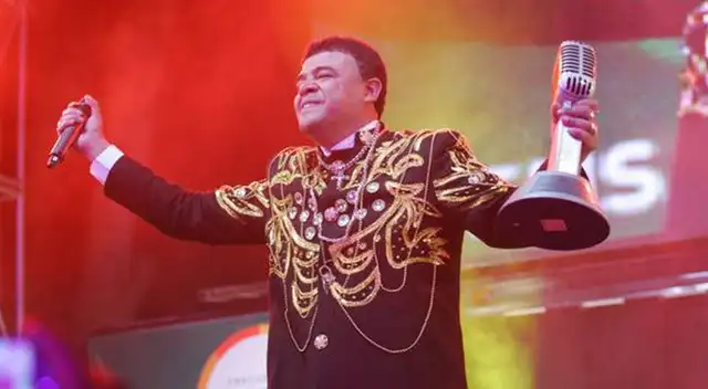 Imitador de Joe Arroyo regresa al escenario tras superar coronavirus.