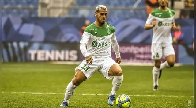 Miguel Trauco  destaca en el Saint-Étienne con quien tiene compromiso hasta el 2022.